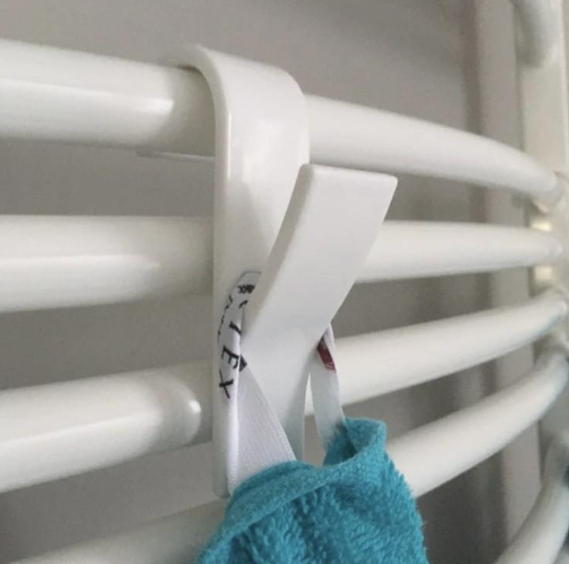 5+5 Gratis, wit of zwarte radiator hangers, badkamer